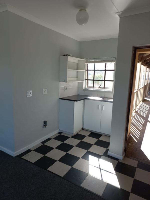 To Let 2 Bedroom Property for Rent in Amalinda Eastern Cape